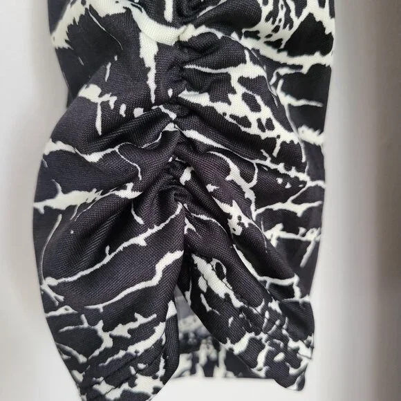 Dress - Picture 4 of 6